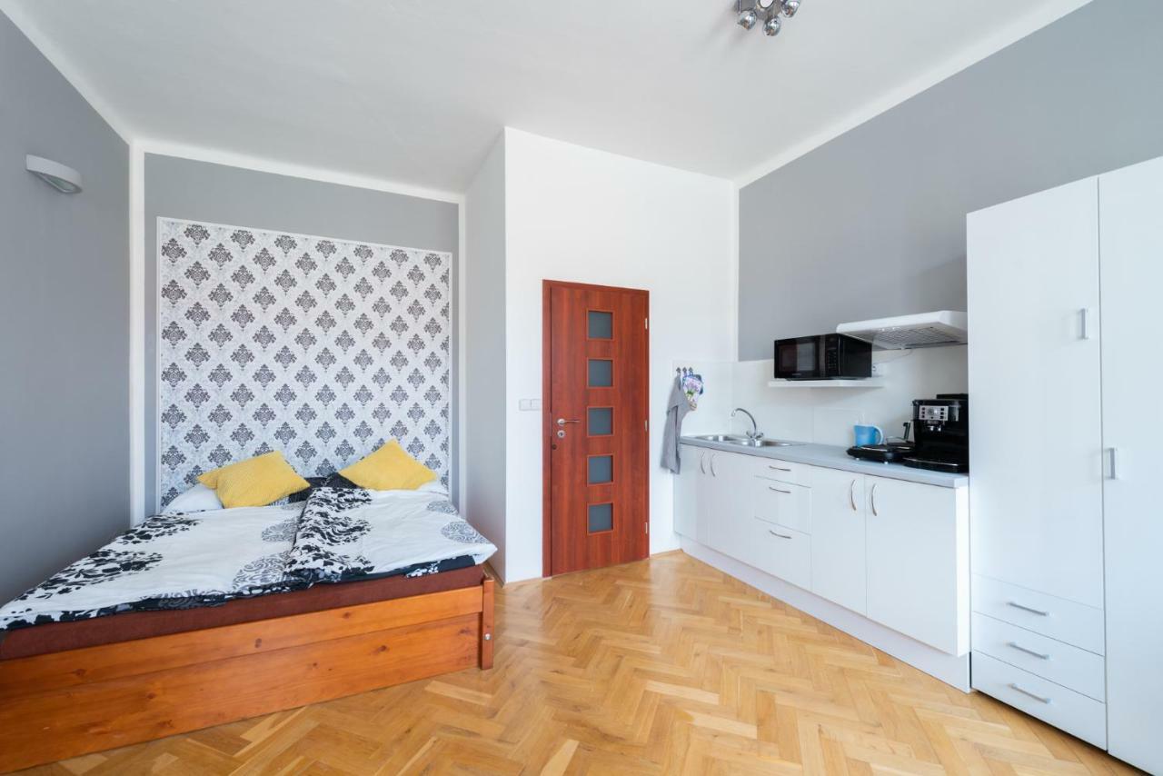 Modern Apartment Few Steps From Centre Praga Exterior foto